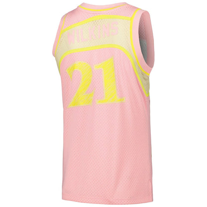 A.Hawks #21 Dominique Wilkins Mitchell & Ness 1986-87 Swingman Sidewalk Sketch Jersey - Pink Stitched American Basketball Jersey - Main View