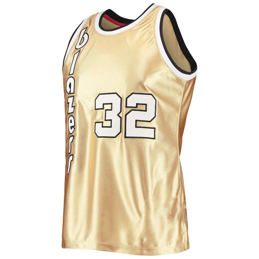 P.Trail Blazers #32 Bill Walton Mitchell & Ness 75th Anniversary 1976-77 Hardwood Classics Swingman Jersey Gold Stitched American Basketball Jersey - Main View
