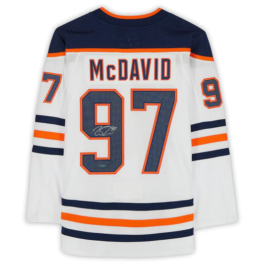 E.Oilers #97 Connor McDavid Fanatics Authentic Autographed Jersey Upper Deck White Stitched American Hockey Jerseys - Main View
