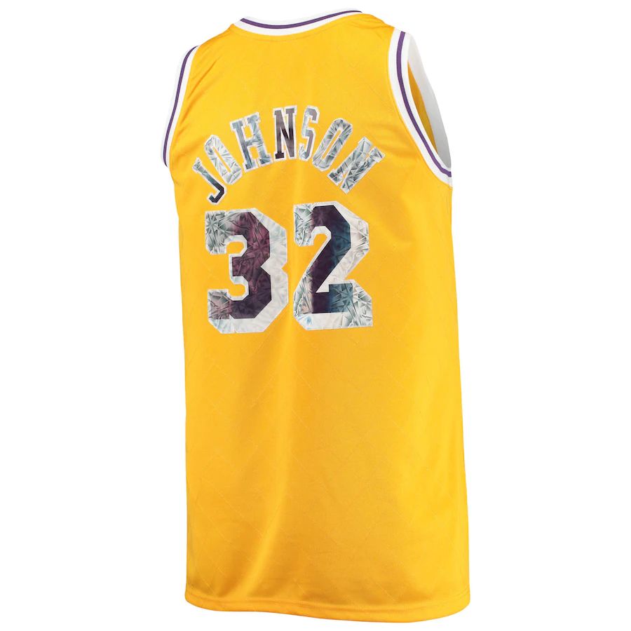 LA.Lakers #32 Magic Johnson Mitchell & Ness Big & Tall 1984-85 75th Anniversary Diamond Swingman Jersey Gold Stitched American Basketball Jersey - Main View