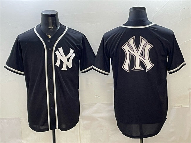 New York Yankees Team Big Logo 2026 Fashion Replica Black Out Stitched Jersey - Main View