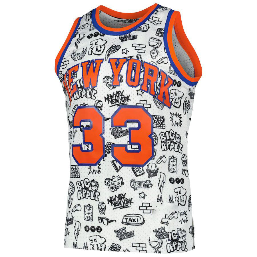 NY.Knicks #33 Patrick Ewing Mitchell & Ness 1991-92 Hardwood Classics Doodle Swingman Jersey White Stitched American Basketball Jersey - Main View
