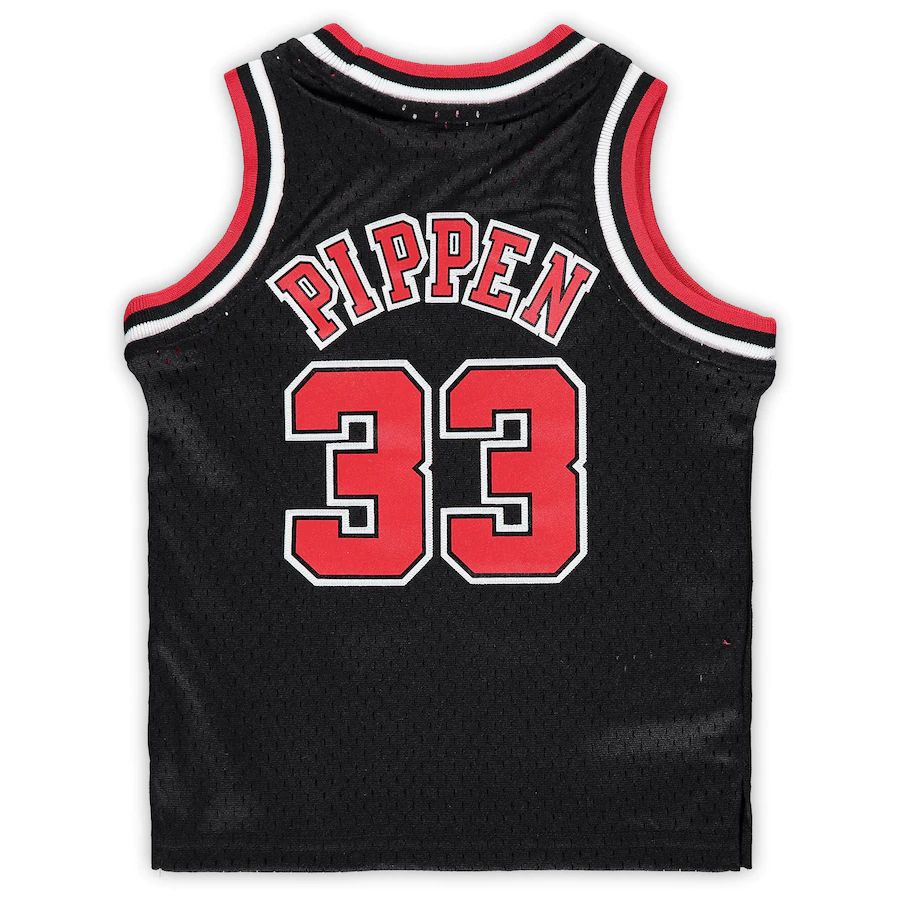 C.Bulls #33 Scottie Pippen Mitchell & Ness Infant Retired Player Jersey Black Stitched American Basketball Jersey - Main View