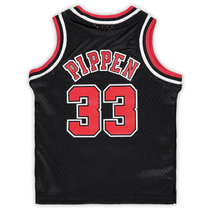 C.Bulls #33 Scottie Pippen Mitchell & Ness Infant Retired Player Jersey Black Stitched American Basketball Jersey - Main View