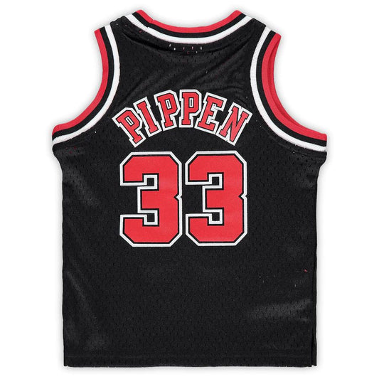 C.Bulls #33 Scottie Pippen Mitchell & Ness Infant Retired Player Jersey Black Stitched American Basketball Jersey - Main View