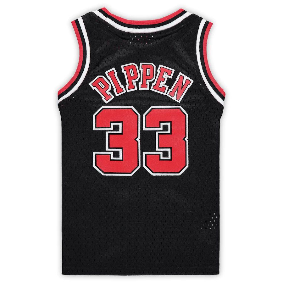 C.Bulls #33 Scottie Pippen Mitchell & Ness Preschool 1997-1998 Hardwood Classics Throwback Team Jersey Black Stitched American Basketball Jersey - Main View