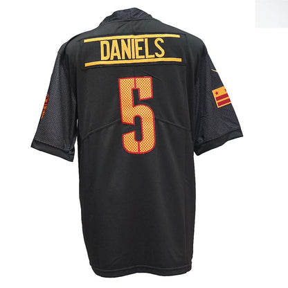 W.Commanders #5 Jayden Daniels  Black Alternate Vapor Limited American Football Jersey - Main View